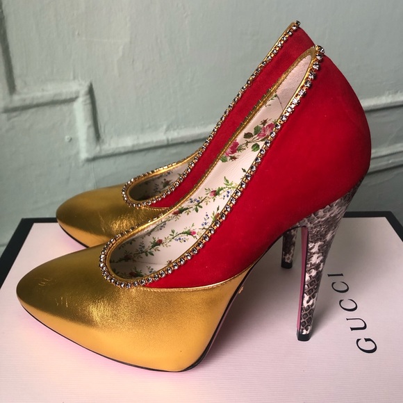 ❗️SALE❗️Gucci Stunning Gold leather heels - Picture 5 of 10